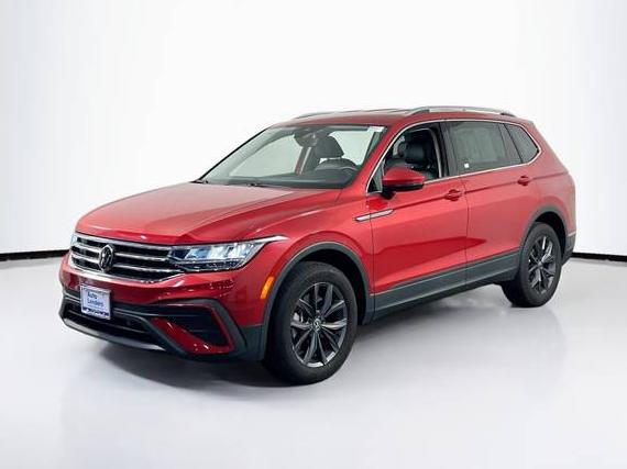 VOLKSWAGEN TIGUAN 4MOTION 2022 3VV2B7AX4NM102527 image